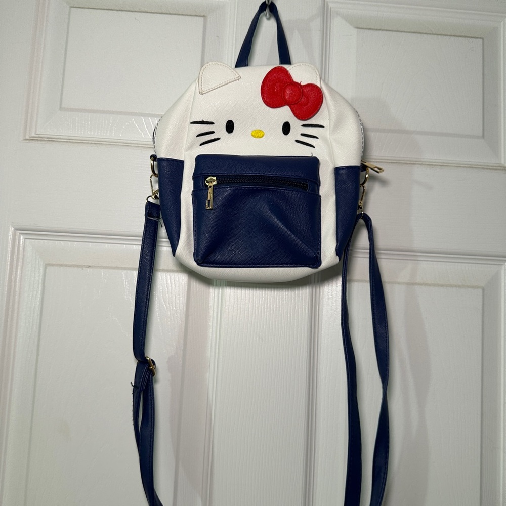 Hello Kitty SANRIO blue and White Backpack - Picture 5 of 6